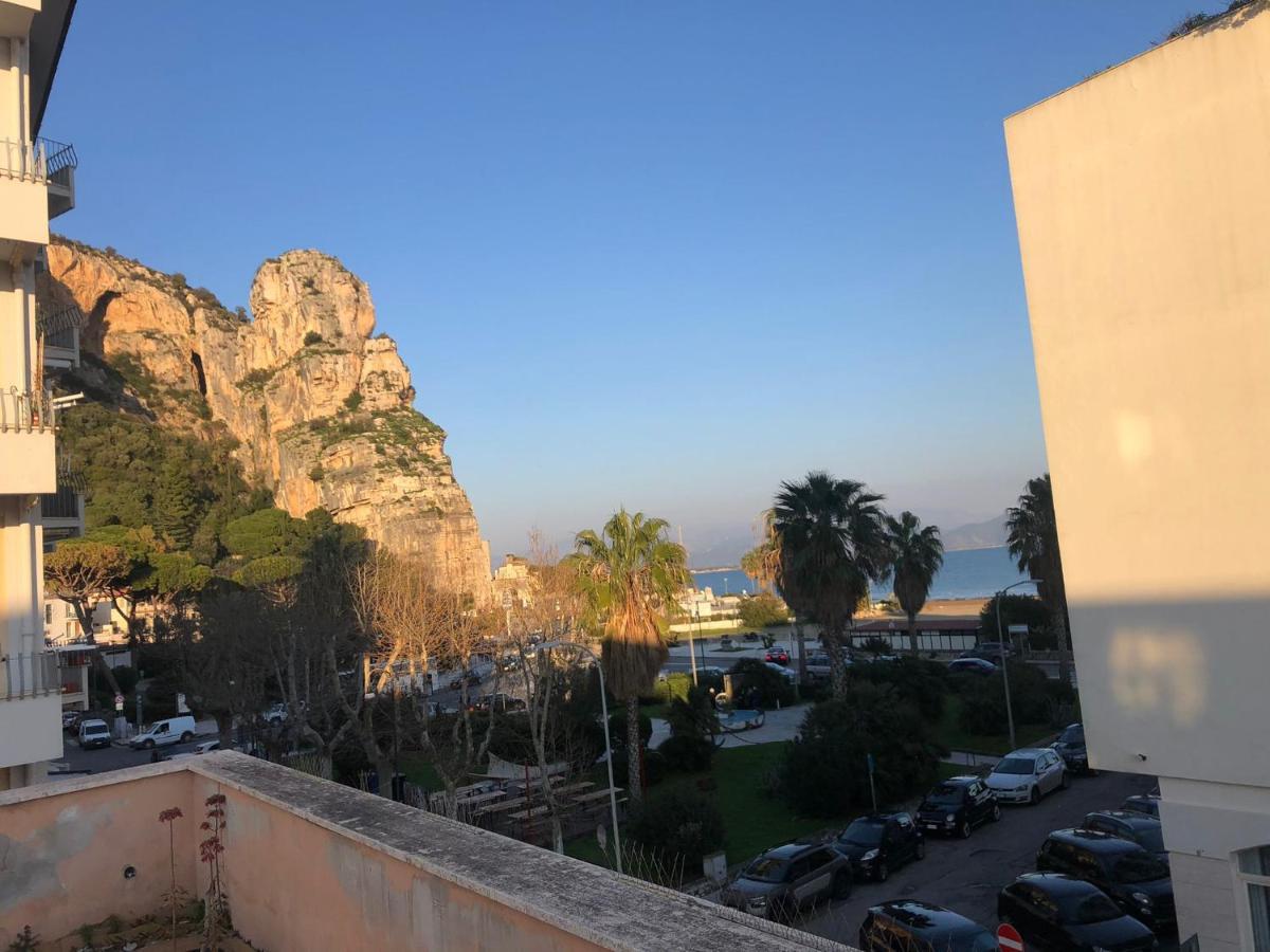 B e B Riviera di Levante Terracina Esterno foto