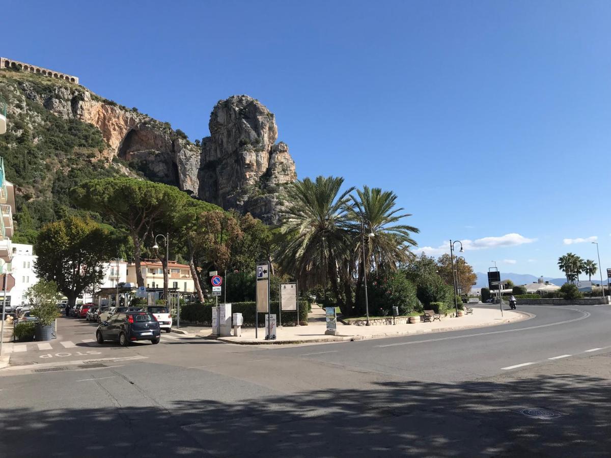 B e B Riviera di Levante Terracina Esterno foto